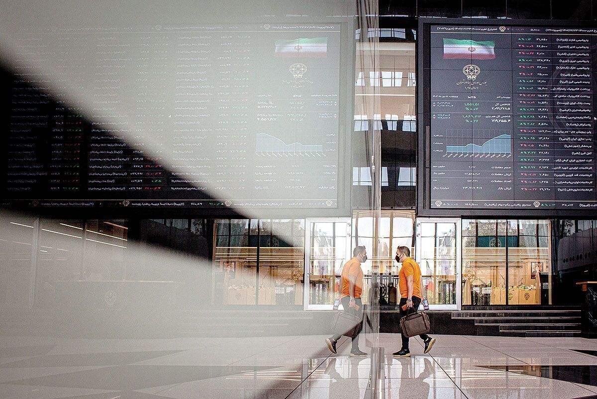 پیش‌بینی بورس شنبه ۱۷ خرداد ۱۴۰۴ / بازار سرمایه قرمز می‌شود؟