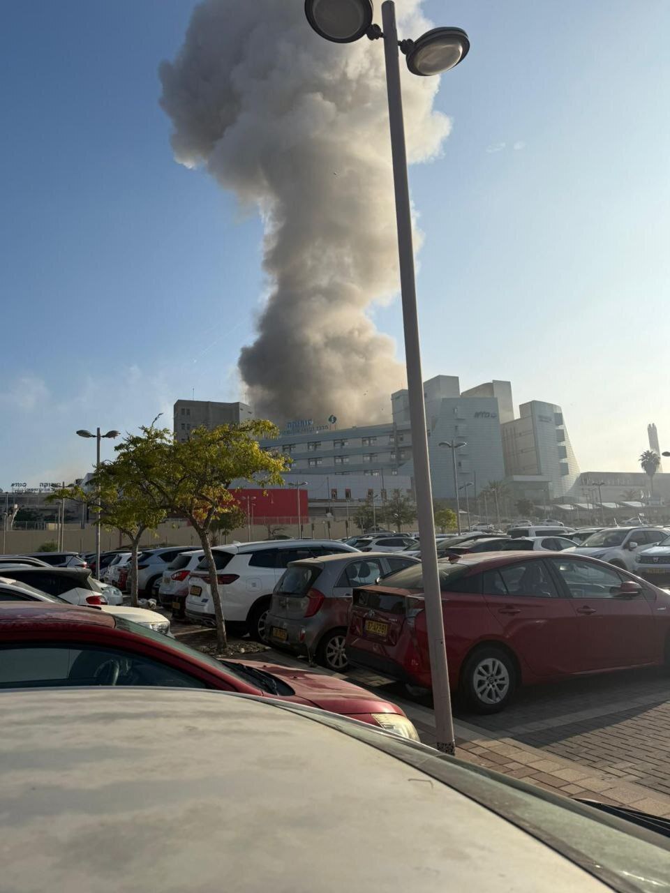 تصاویری از محل اصابت موشک ایرانی در تل‌آویو