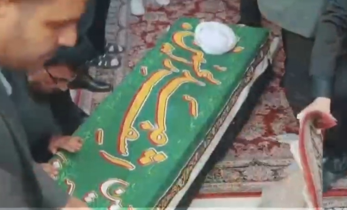 مراسم ترحیم آیت الله یوسف پور در مسجد امام حسین (ع) دبی