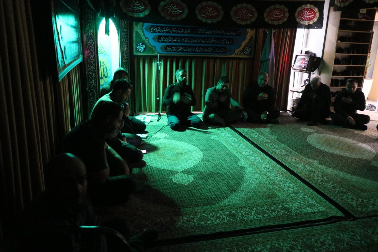 برگزاری مراسم زیارت عاشورا و عزاداری دهه اول محرم در شرکت توسعه صنایع بهشهر برگزاری مراسم زیارت عاشورا و عزاداری دهه اول محرم در شرکت توسعه صنایع بهشهر