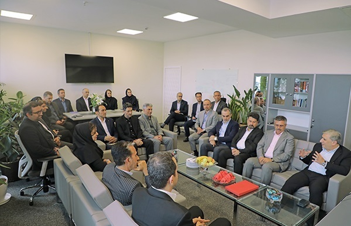 مدیرعامل بانک اقتصاد نوین: فناوری اطلاعات، موتور محرک توسعه خدمات بانکداری نوین است