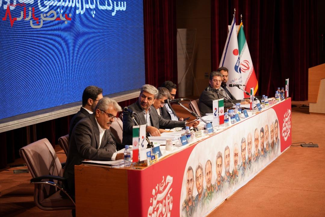 سود هر سهم پتروشیمی مارون ۸۳۷۵ ریال تصویب شد / افزایش ۱.۵ همتی سرمایه شرکت