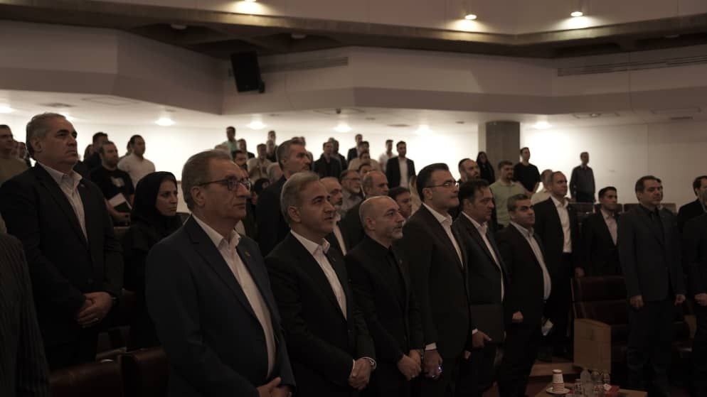 گلایه سهامداران خرد بانک پارسیان از تقسیم نشدن سود / افزایش کفایت سرمایه به ۴.۶ درصد گلایه سهامداران خرد بانک پارسیان از تقسیم نشدن سود / افزایش کفایت سرمایه به ۴.۶ درصد