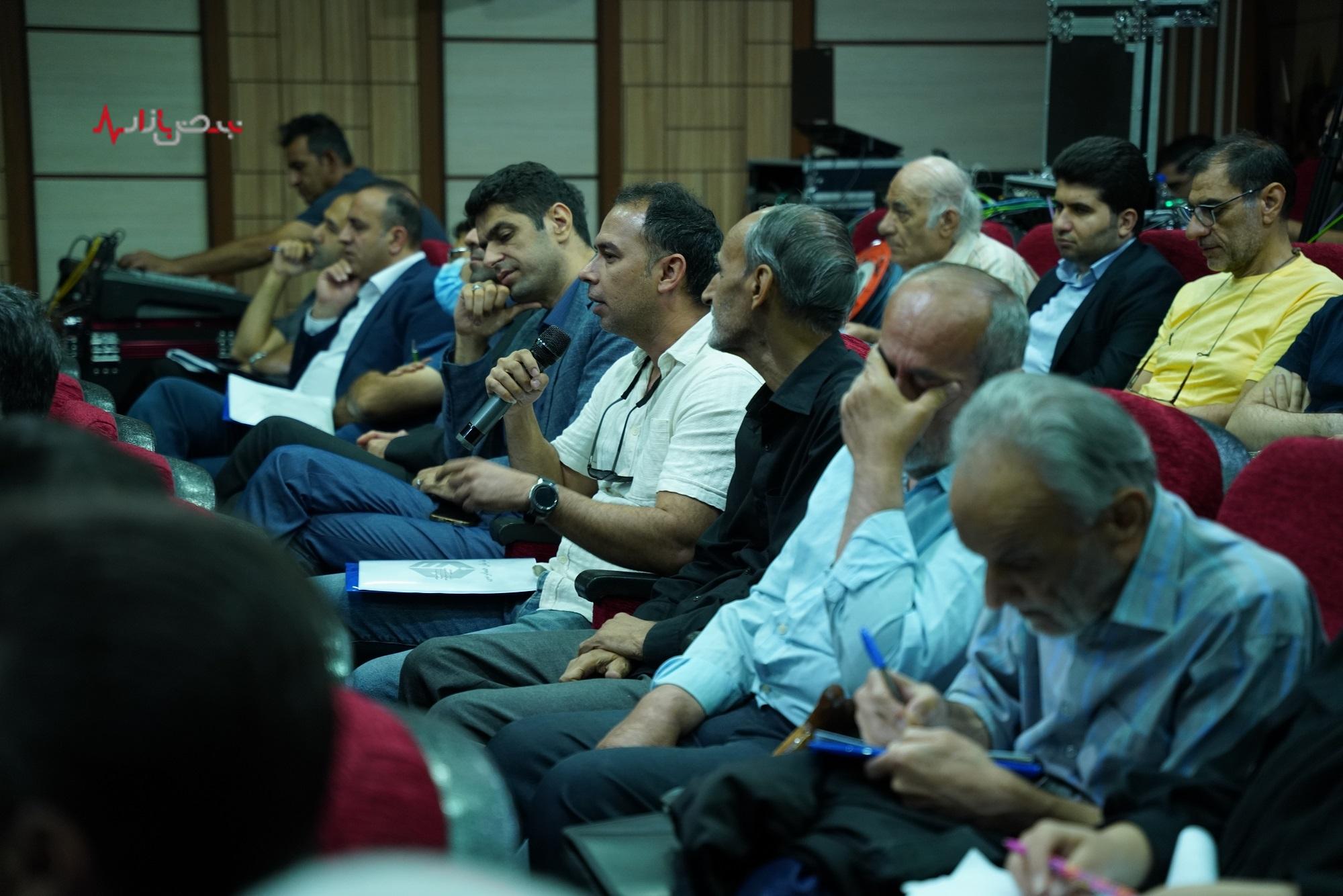 گلایه سهامداران خرد نفت پاسارگاد از حاشیه سود پایین / چرا شرکت، افزایش سرمایه نمیدهد؟ گلایه سهامداران خرد نفت پاسارگاد از حاشیه سود پایین / چرا شرکت، افزایش سرمایه نمیدهد؟