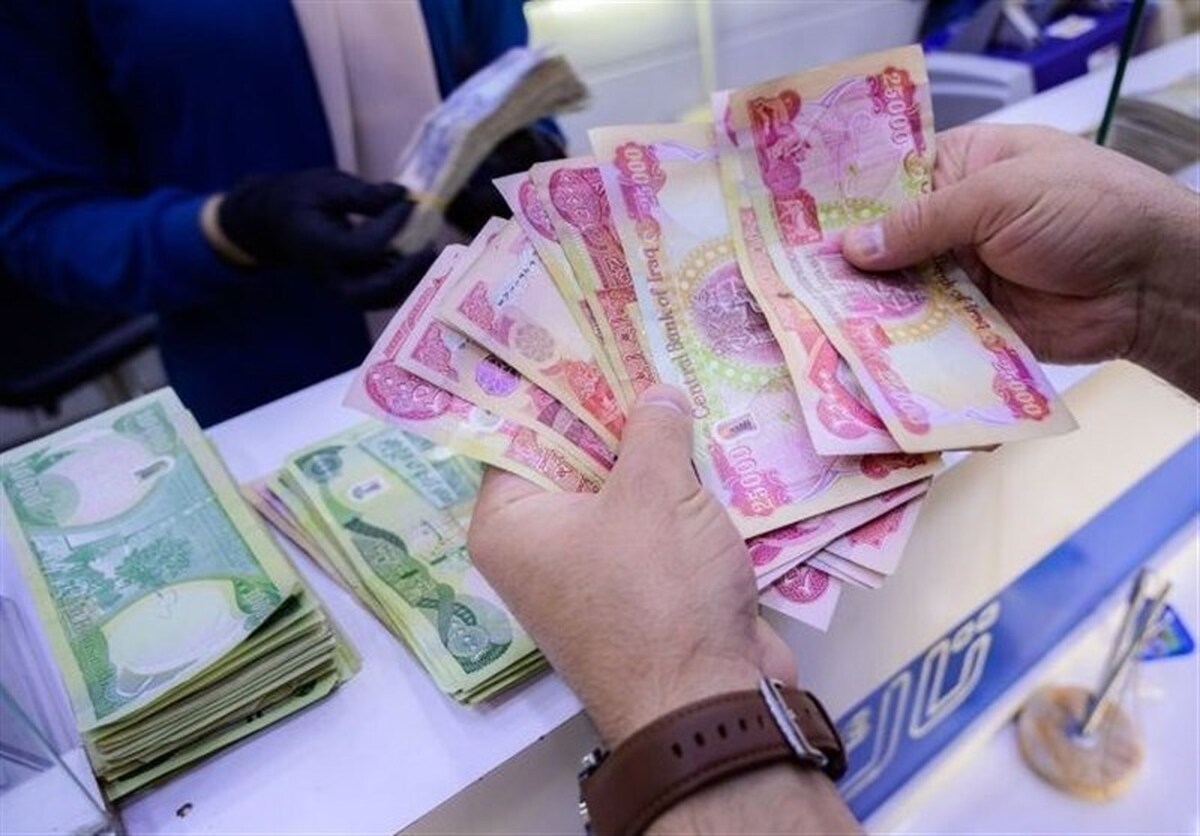 دینار عراق کمی‌ ارزان شد / آخرین روز فروش ارز اربعین