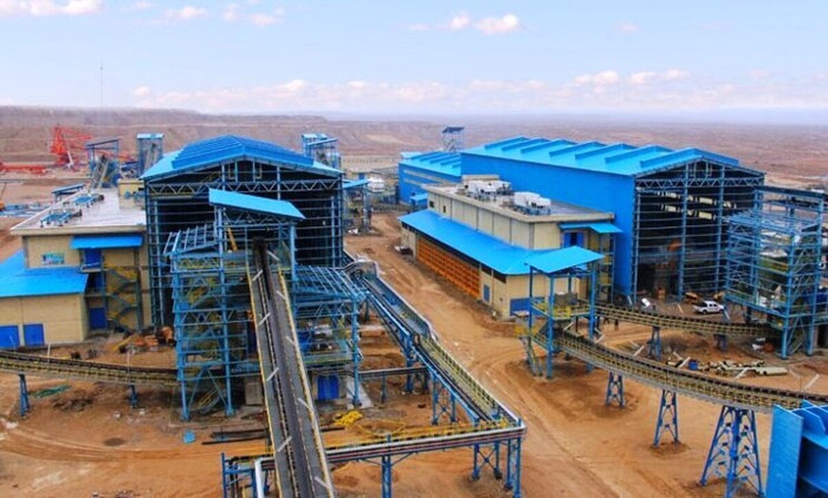 اینفوگرافی / افزایش ۲۲ درصدی درآمد‌های تجمیعی معدنی و صنعتی گهر زمین