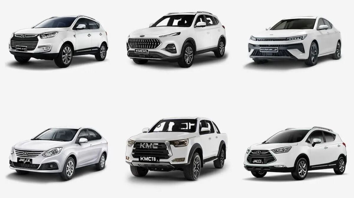 ایران خودرو راهی جز کنار گذاشتن محصولات قدیمی خود ندارد/ برخی از خودرو‌های وارداتی با تعرفه ۲۰ درصد به زیر ۲ میلیارد می‌رسند