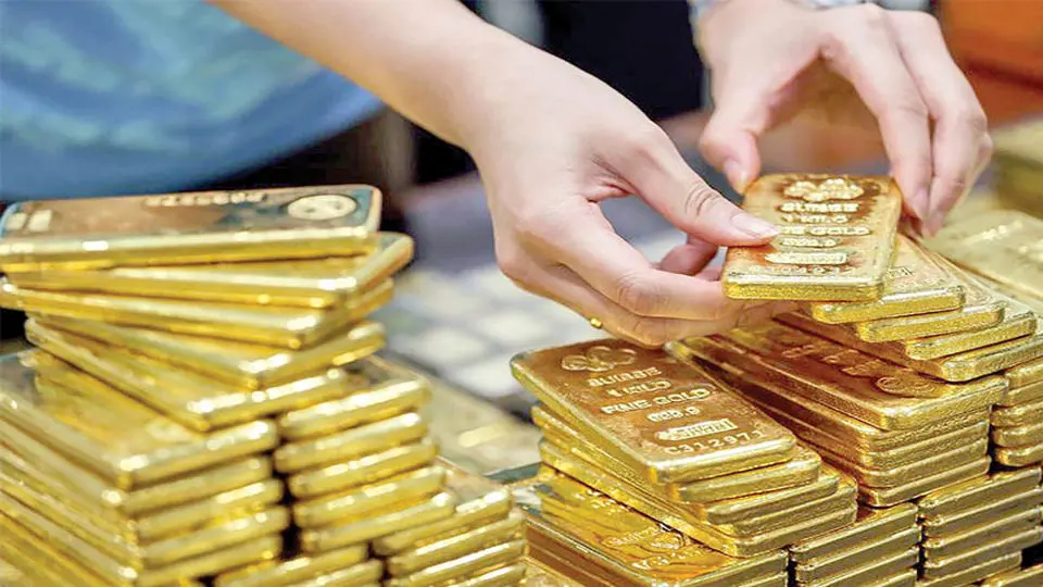 از کجا طلای آب شده بخریم؟ راهنمای جامع انتخاب پلتفرم‌های معتبر خرید و فروش آنلاین