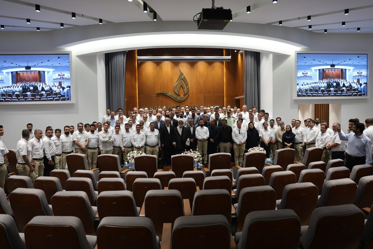 برگزاری مراسم تودیع و معارفه مدیرعامل شرکت پتروپالایش کنگان