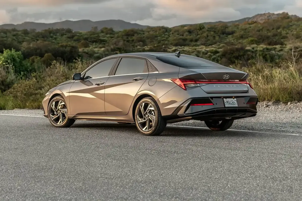 هیوندای النترا مدل ۲۰۲۵ به زودی عرضه می‌شود