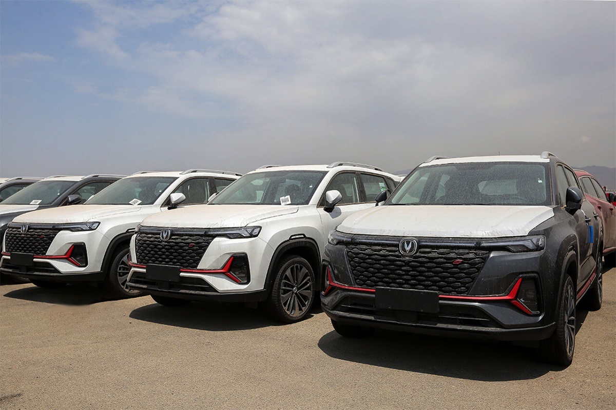 زمان عرضه خودروهای وارداتی در بورس مشخص شد