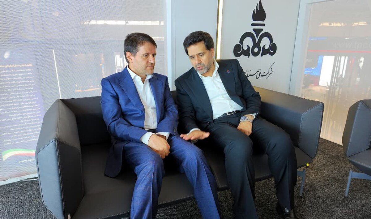 رایزنی‌های پرثمر پتروشیمی تبریز در روز نخست ایران پلاست