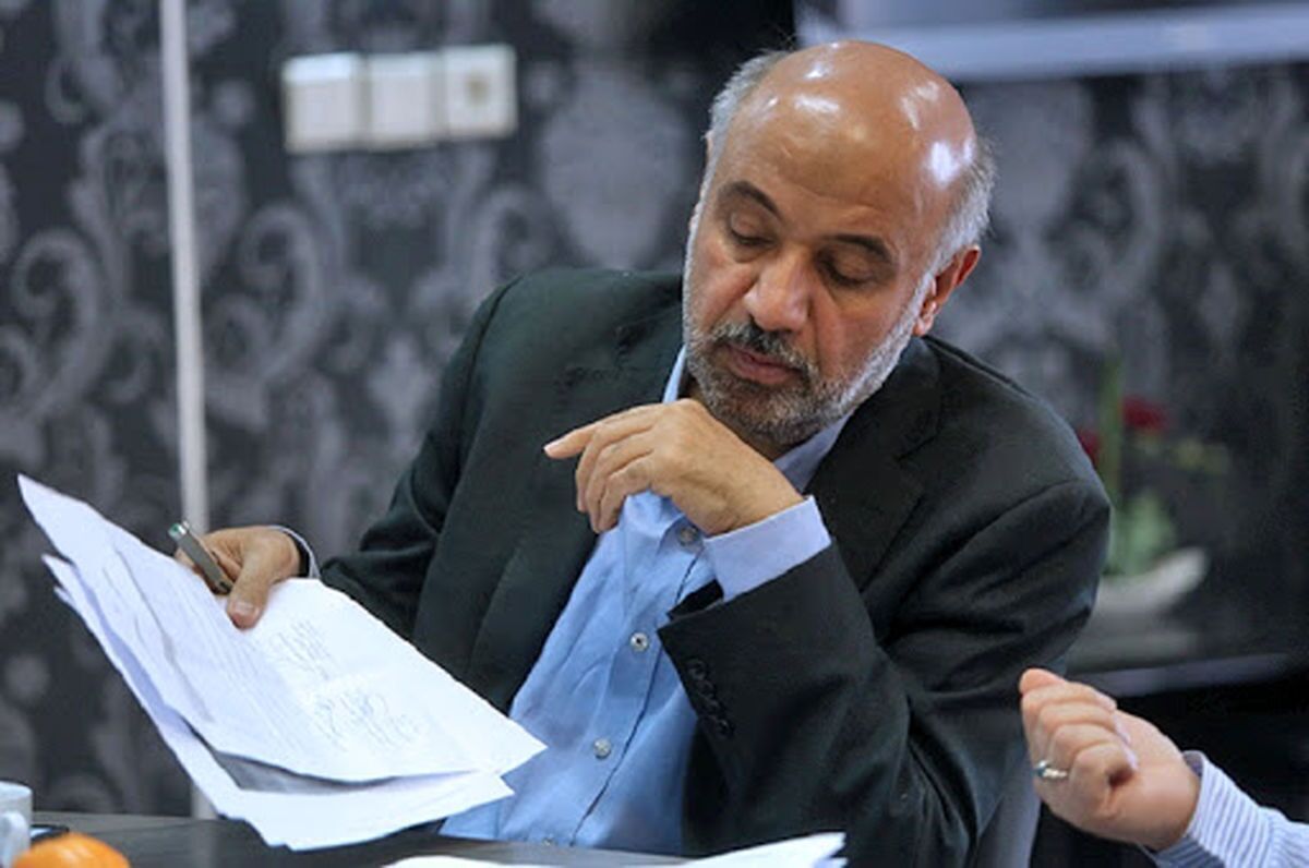 پشت پرده هجمه‌ها به وزیر کار/شایعات استعفای میدری از کجا آب می خورد؟