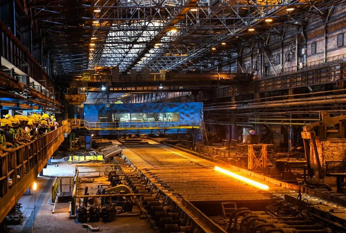 احتمالاً در پاییز با قطع گاز فولادی‌ها مواجه می‌شویم/ مکانیسم ماشه ما را مجبور به تخفیف‌های بیشتر می‌کند