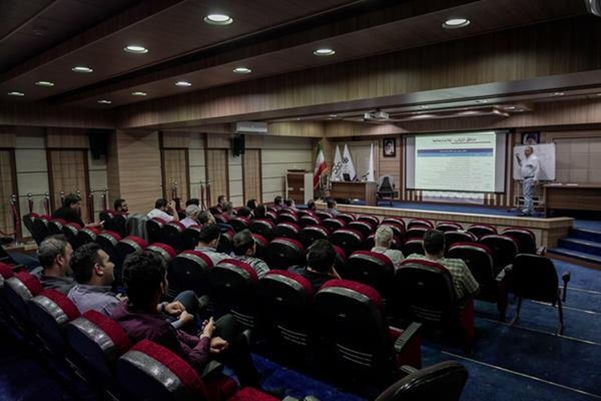 برگزاری کارگاه اظهارنامه‌نویسی شرکت نفت پاسارگاد در راستای جایزه ملی تعالی سازمانی