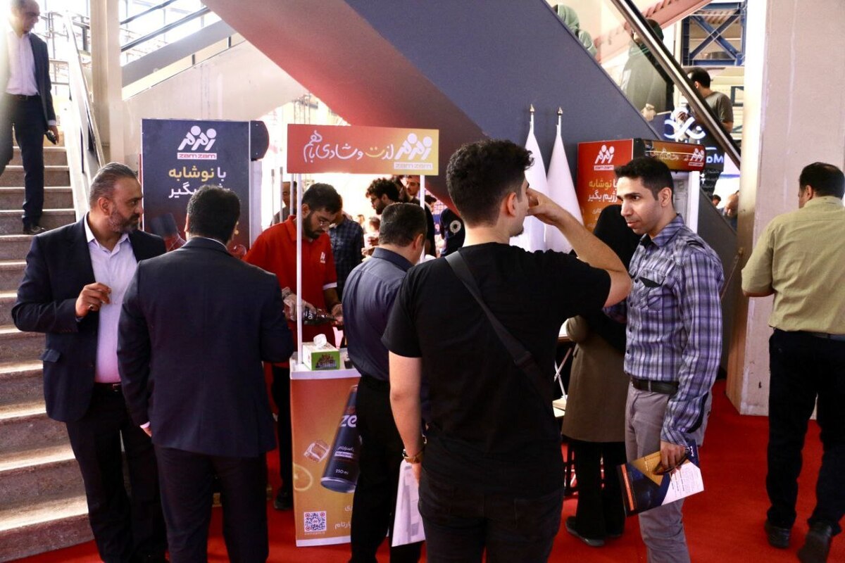 زمزم همراه واقعی مردم؛ جرعه‌های کوچک اما نفس ساز