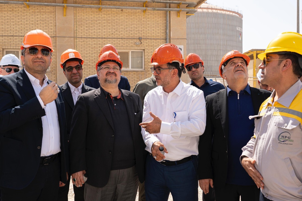 نصب موفقیت آمیز رآکتور واحد اوره در پتروشیمی هنگام