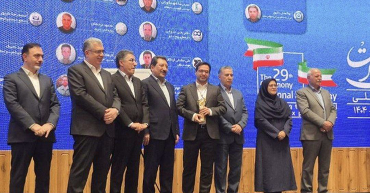 علیرضا رحیم: با نوآوری و صادرات، آینده‌ روشن برای فولاد هرمزگان رقم می‌زنیم