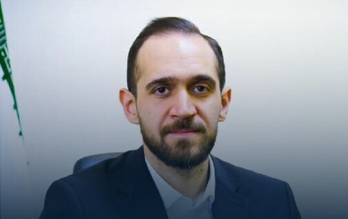 انتصابات همزمان در صنعت پتروشیمی، علیرضا زیبانژادراد، از نایب‌رئیسی دو شرکت رقیب تا مدیرعاملی ره‌آوران فنون؛ کمبود متخصص یا تعارض منافع پنهان؟