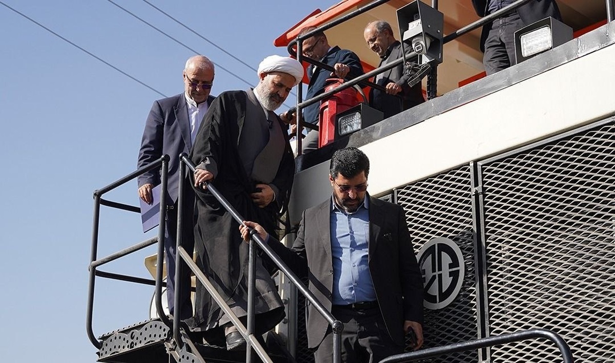 بازدید ویژه پژمان‌فر، حاجی‌دلیگانی و معتمدی‌زاده از دامپ‌تراک بومی‌سازی شده گهرزمین