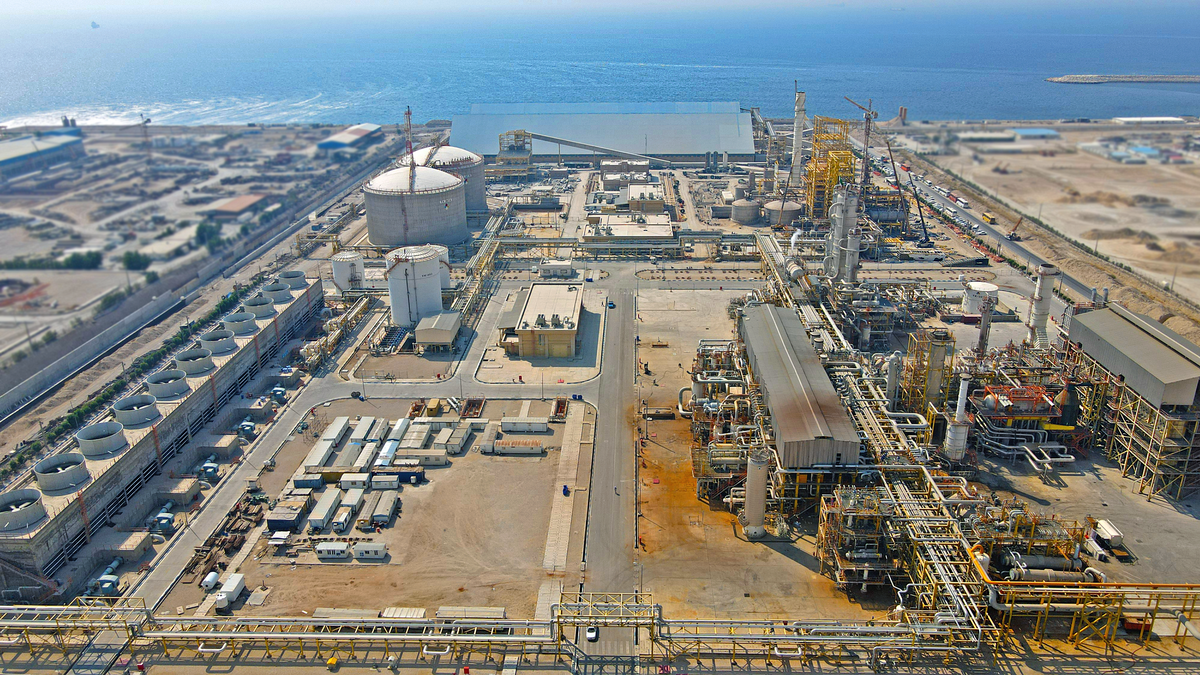 پتروشیمی هنگام در مسیر تکامل