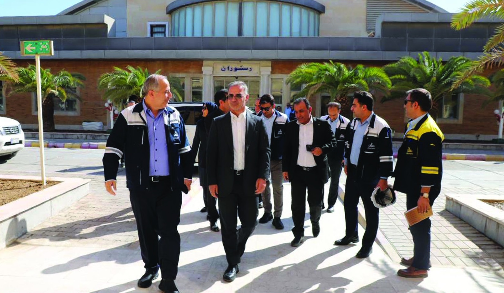 بازدید مدیرکل محیط زیست استان خوزستان از مجتمع پتروشیمی فنآوران بازدید مدیرکل محیط زیست استان خوزستان از مجتمع پتروشیمی فنآوران