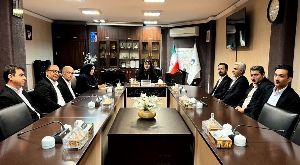 دیدار صمیمانه مدیرعامل گروه هتل‌های ایرانگردی و جهانگردی با همکاران واحد نقلیه شرکت