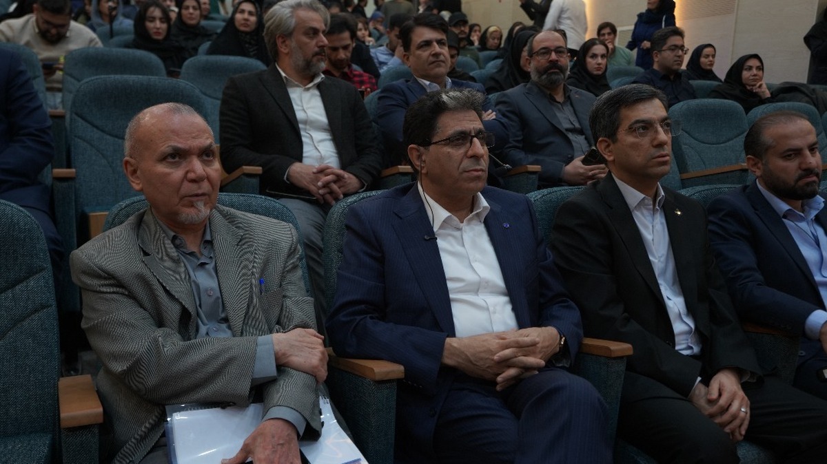 منافع کارگران و بازنشستگان در جریان واگذاری دارایی‌های شستا آسیب نمی‌بیند