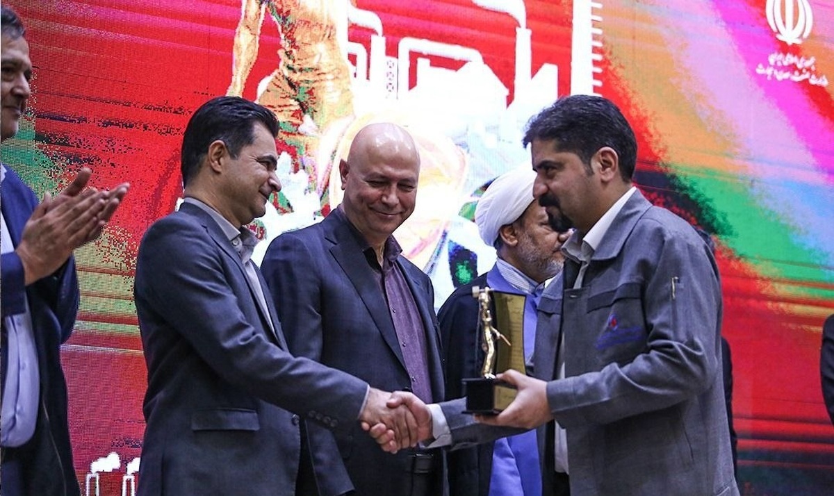 کسب عنوان تولید کننده برتر  استانی توسط گهرزمین