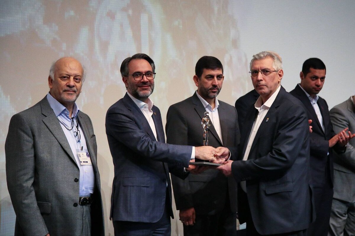 محمدمهدی شریف شاذیله، کارشناس سال فولاد ایران شد