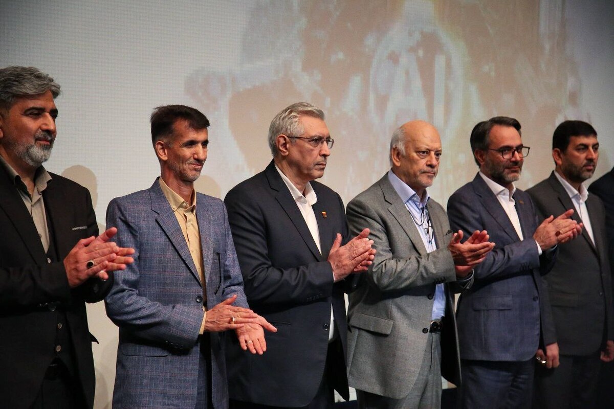 درخشش فولاد خوزستان در سمپوزیوم فولاد؛ از کارشناس برتر سال تا طرح برگزیده فولاد سبز