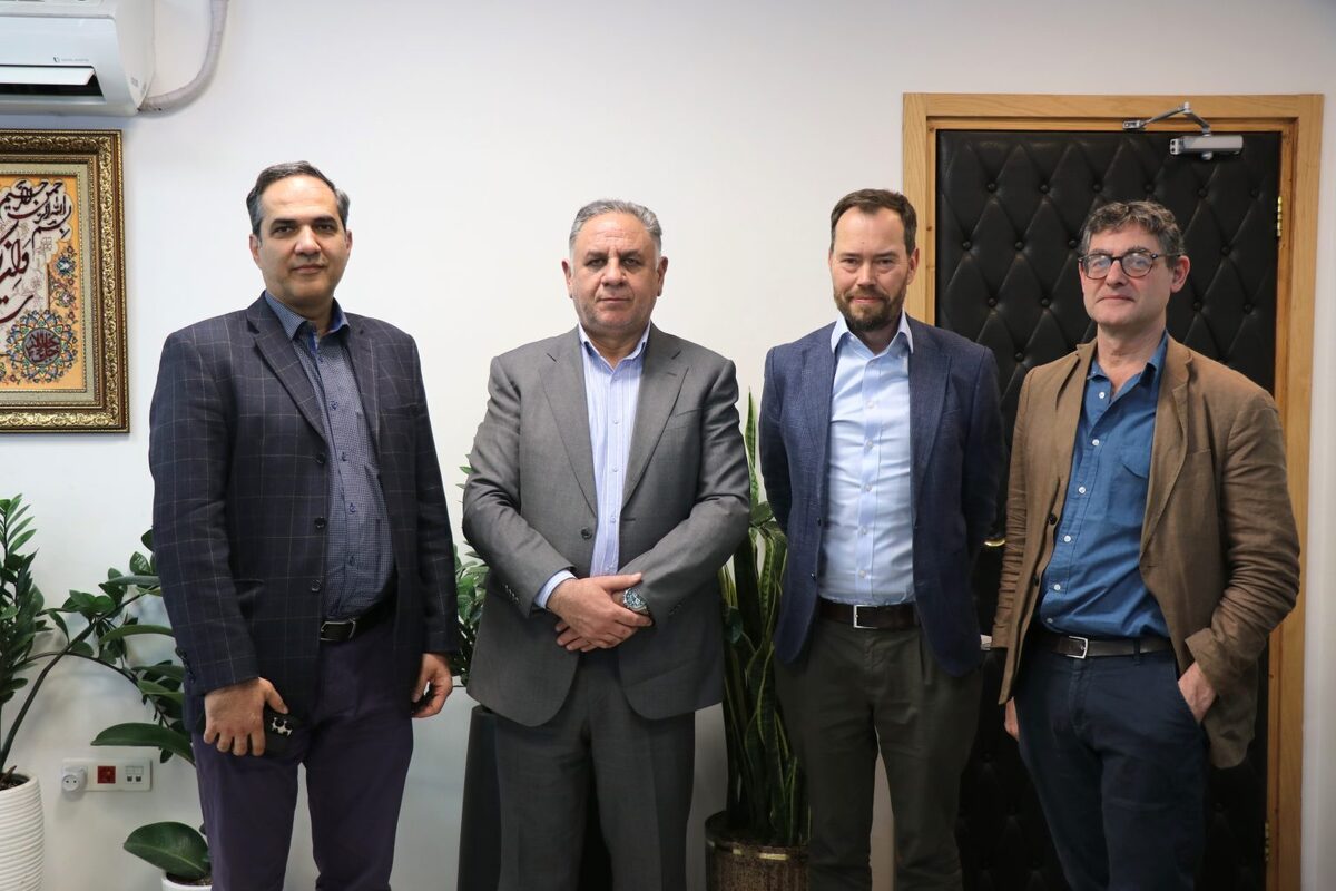 گزارش ویژه اکونومیست از گفت‌وگو با مدیرعامل هلدینگ توسعه صنایع بهشهر