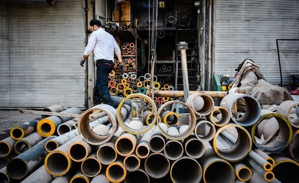 ساختار زنجیره فولاد در نیمه نخست سال ۱۴۰۴