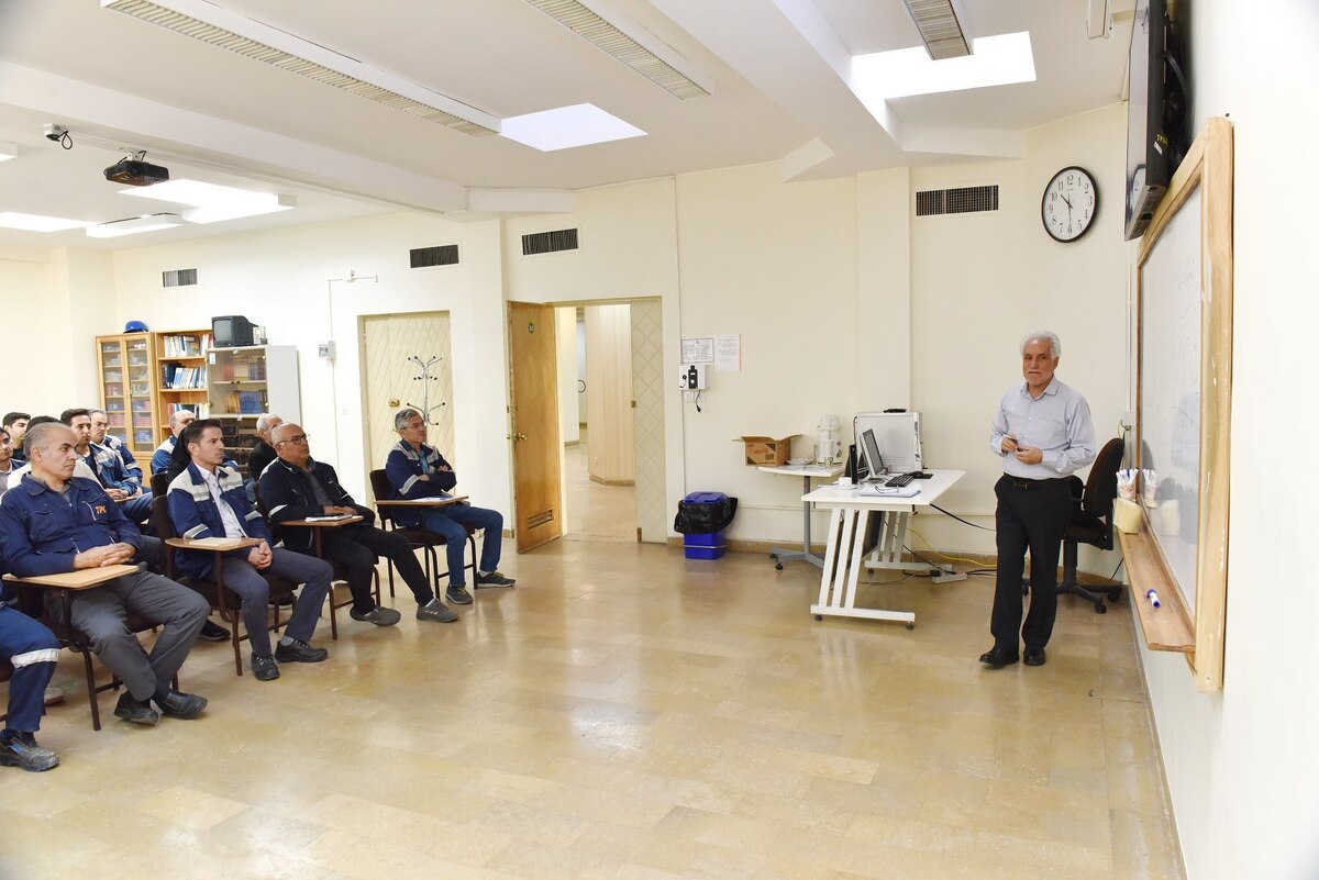 برگزاری دوره تخصصی تعمیر و نگهداری ژنراتورها در پتروشیمی تبریز