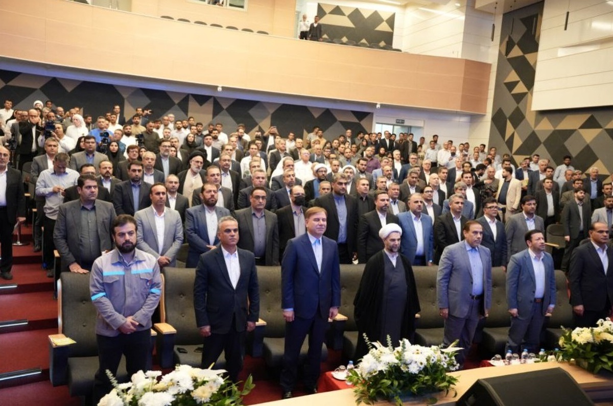 ️همایش بزرگ گلریزان اجتماعی با حضور معاون اول قوه قضاییه به میزبانی پتروشیمی زاگرس برگزار شد