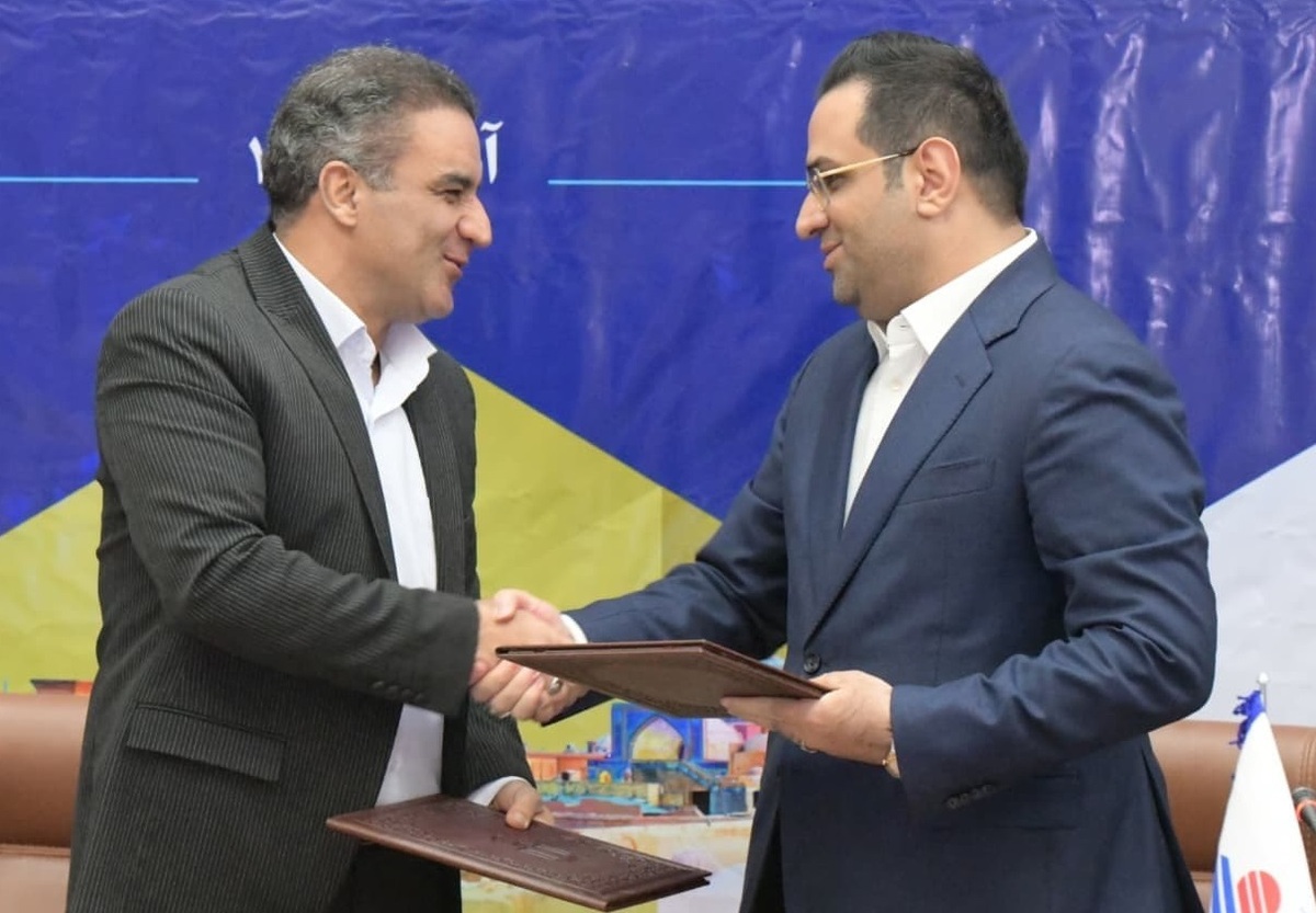 ویدیو / امضای تفاهم‌نامه همکاری شرکت فولاد آلیاژی ایران و دانشگاه یزد