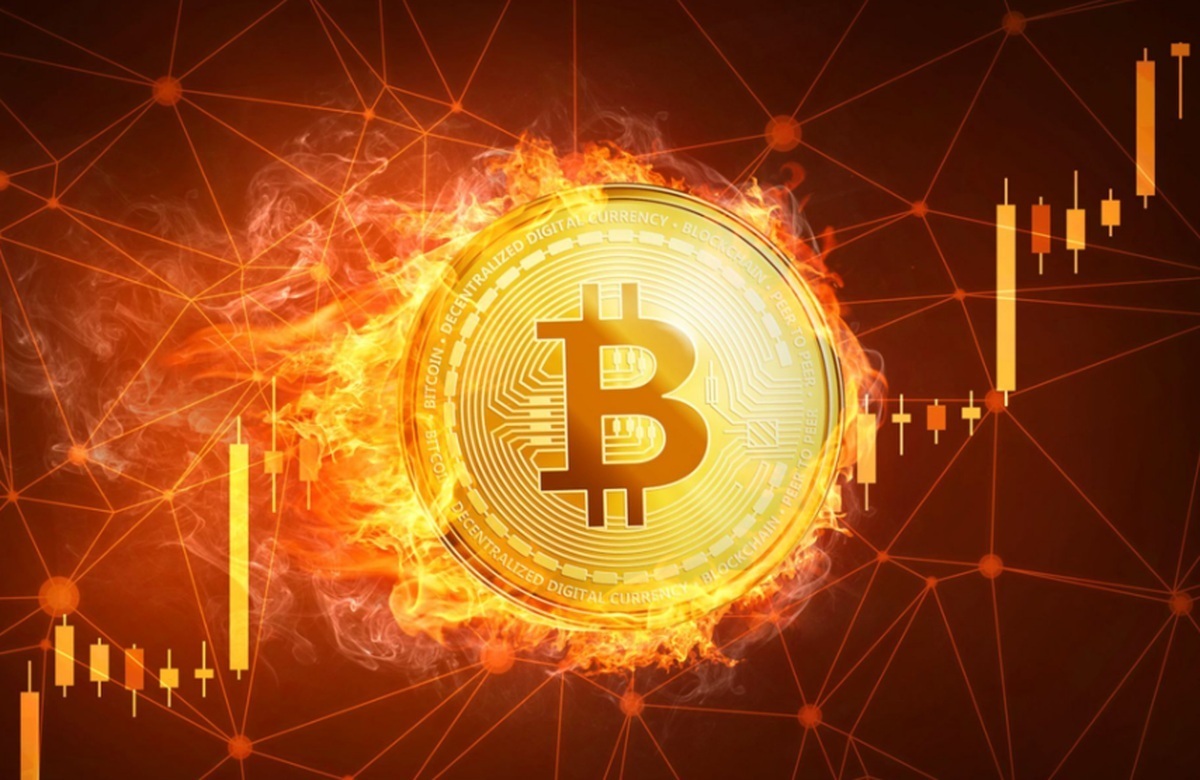 قیمت بیت کوین امروز ۱۵ آذر ۱۴۰۴ / بیت کوین نزولی شد