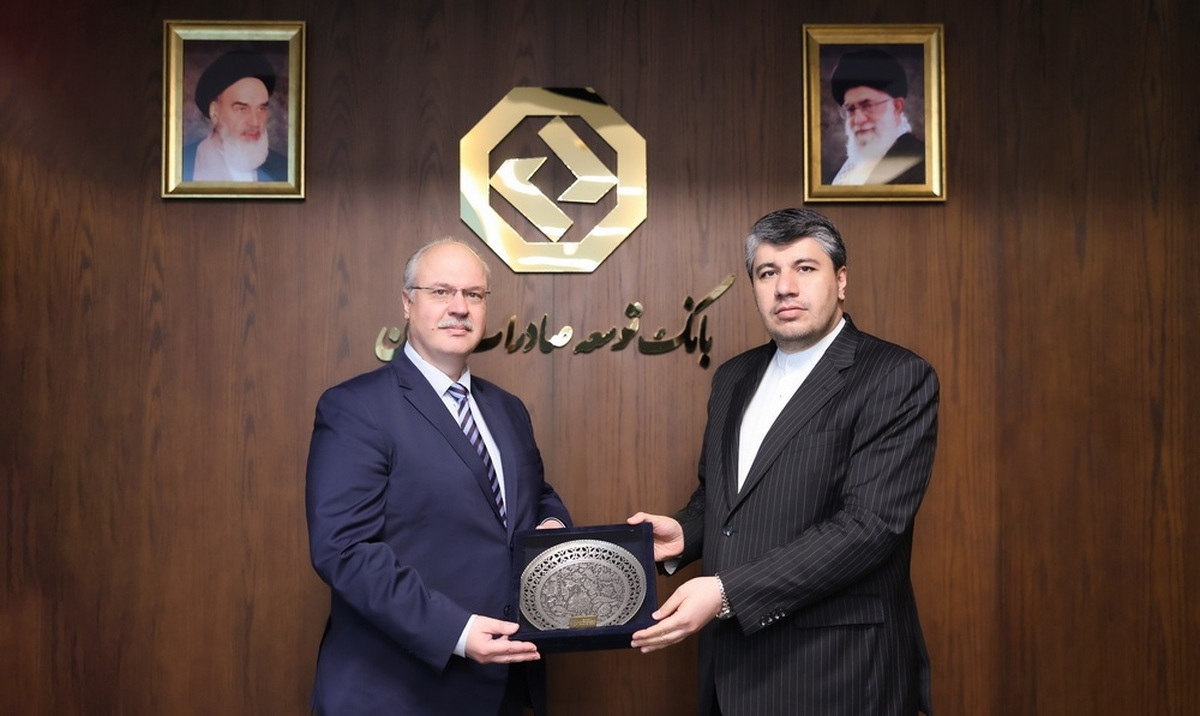 دیدار مدیرعامل بانک توسعه صادرات ایران با سفیر بلاروس در تهران؛ مسیر تازه در روابط بانکی دو کشور