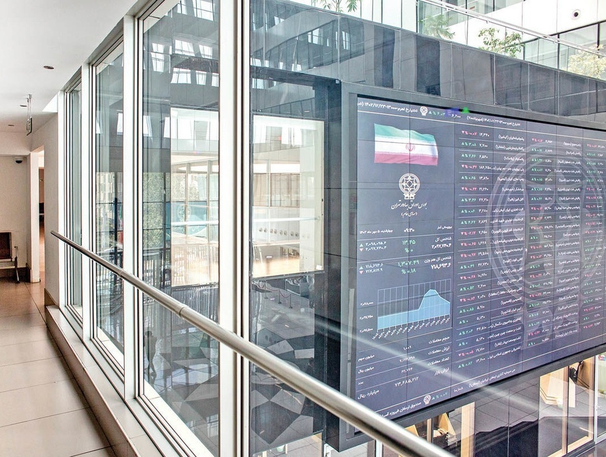 پیش‌بینی بورس امروز ۱۶ آذر ۱۴۰۴ / بورس مثبت می‌شود؟