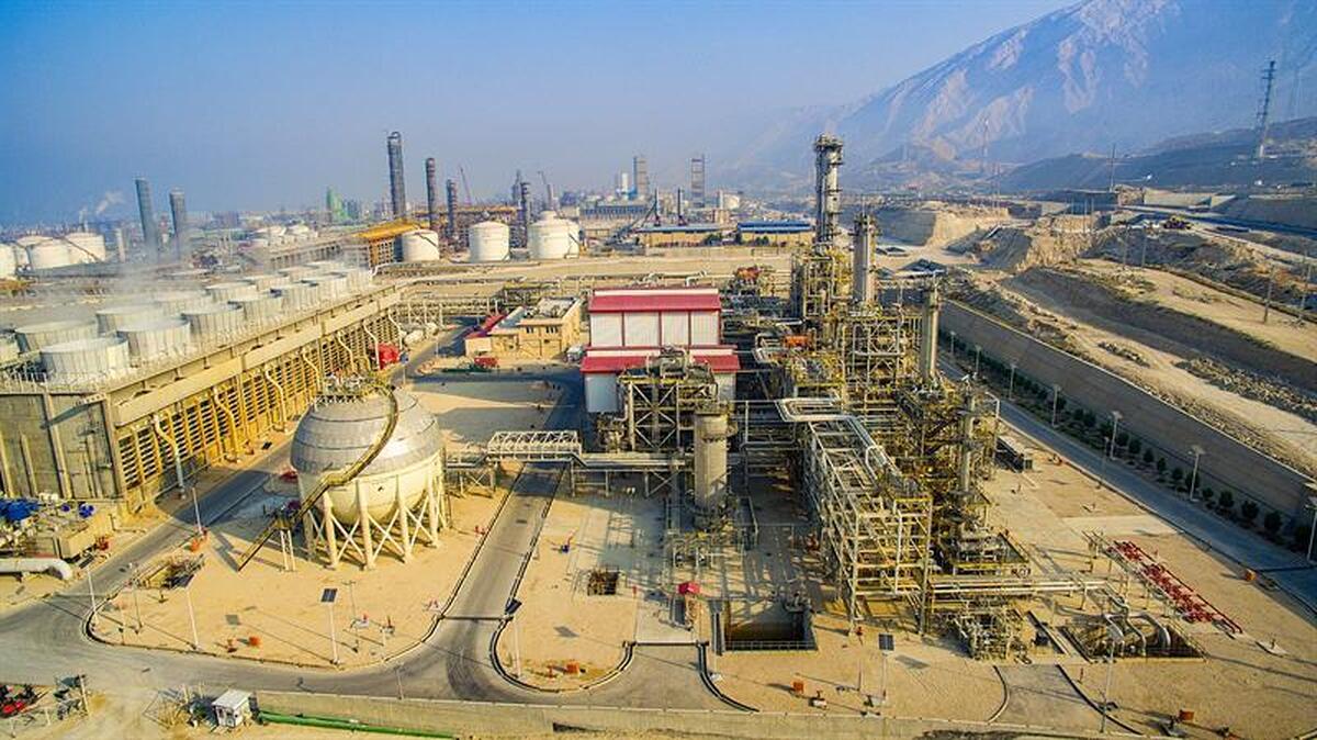 پتروشیمی بوشهر؛ صادرکننده میلیاردی با گزارش مالی صفر
