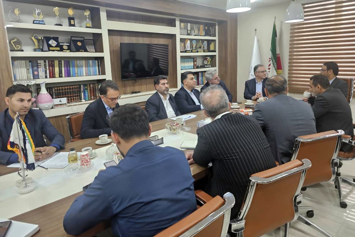 تأکید بیمه دانا بر تداوم همکاری‌های راهبردی در دیدار با بیمه‌گذاران خوزستان