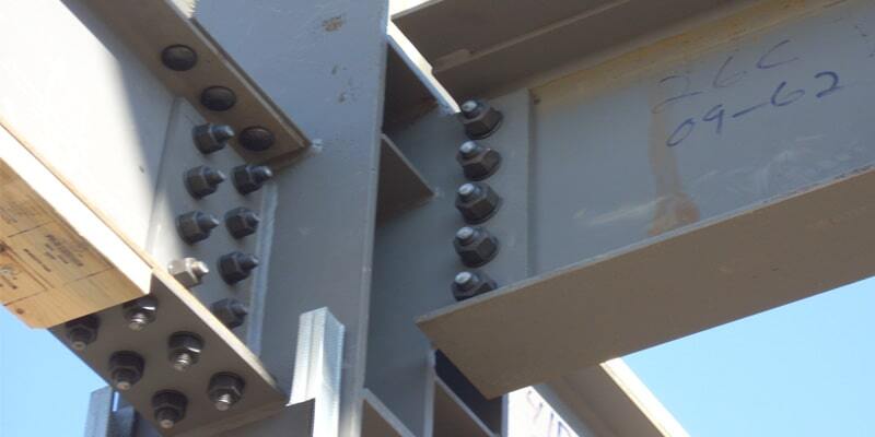 بررسی تفاوت اتصالات جوشی و دنده‌ای؛ کدام انتخاب بهتری است؟