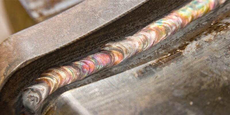 بررسی تفاوت اتصالات جوشی و دنده‌ای؛ کدام انتخاب بهتری است؟