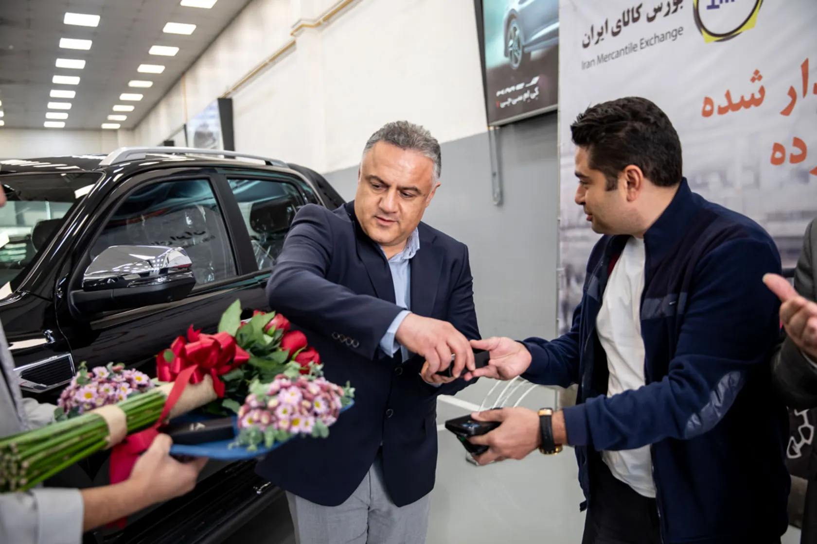 آغاز فصل تازه خرید خودرو با تحویل اولین KMC T۹ به روش گواهی سپرده