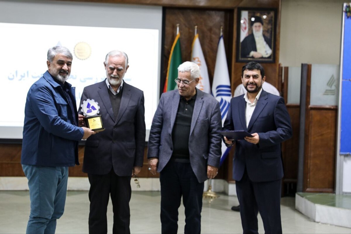 تصاویر / سمینار تخصصی تحول صنعت ایران در ۴۰ سال اخیر در شرکت پارس‌خودرو