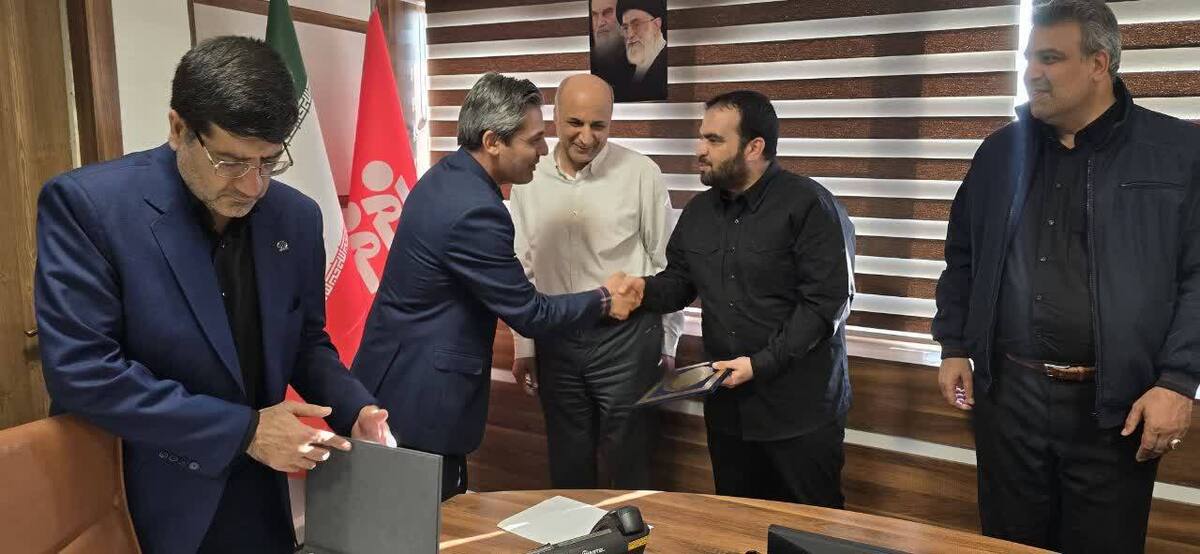 تقدیر از بسیجیان فعال شرکت‌های گروه سینا هم‌زمان با هفته بسیج