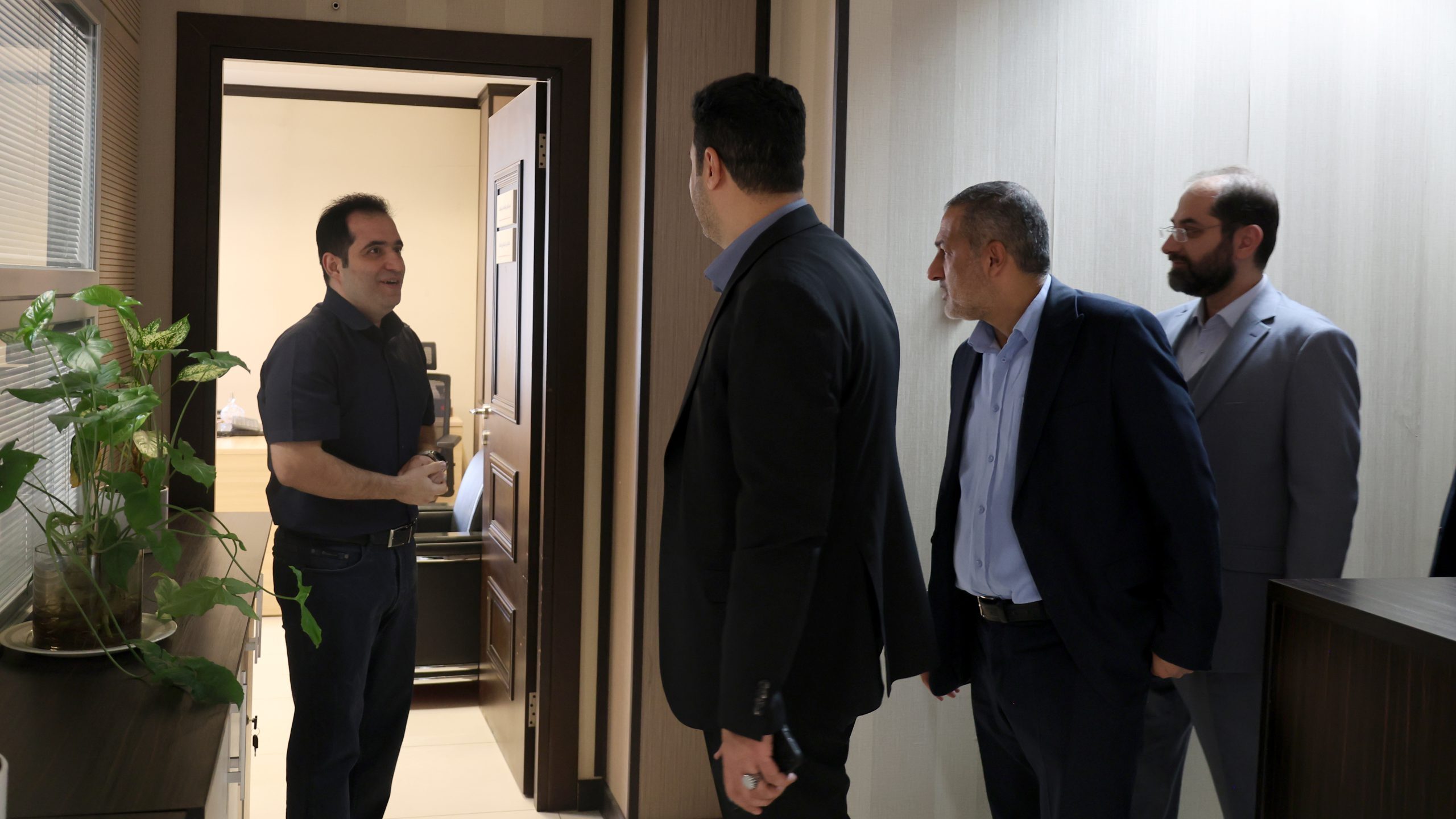 تداوم مسیر موفقیت در پتروفرهنگ؛ مراسم تودیع مدیرعامل هلدینگ ( گزارش تصویری)