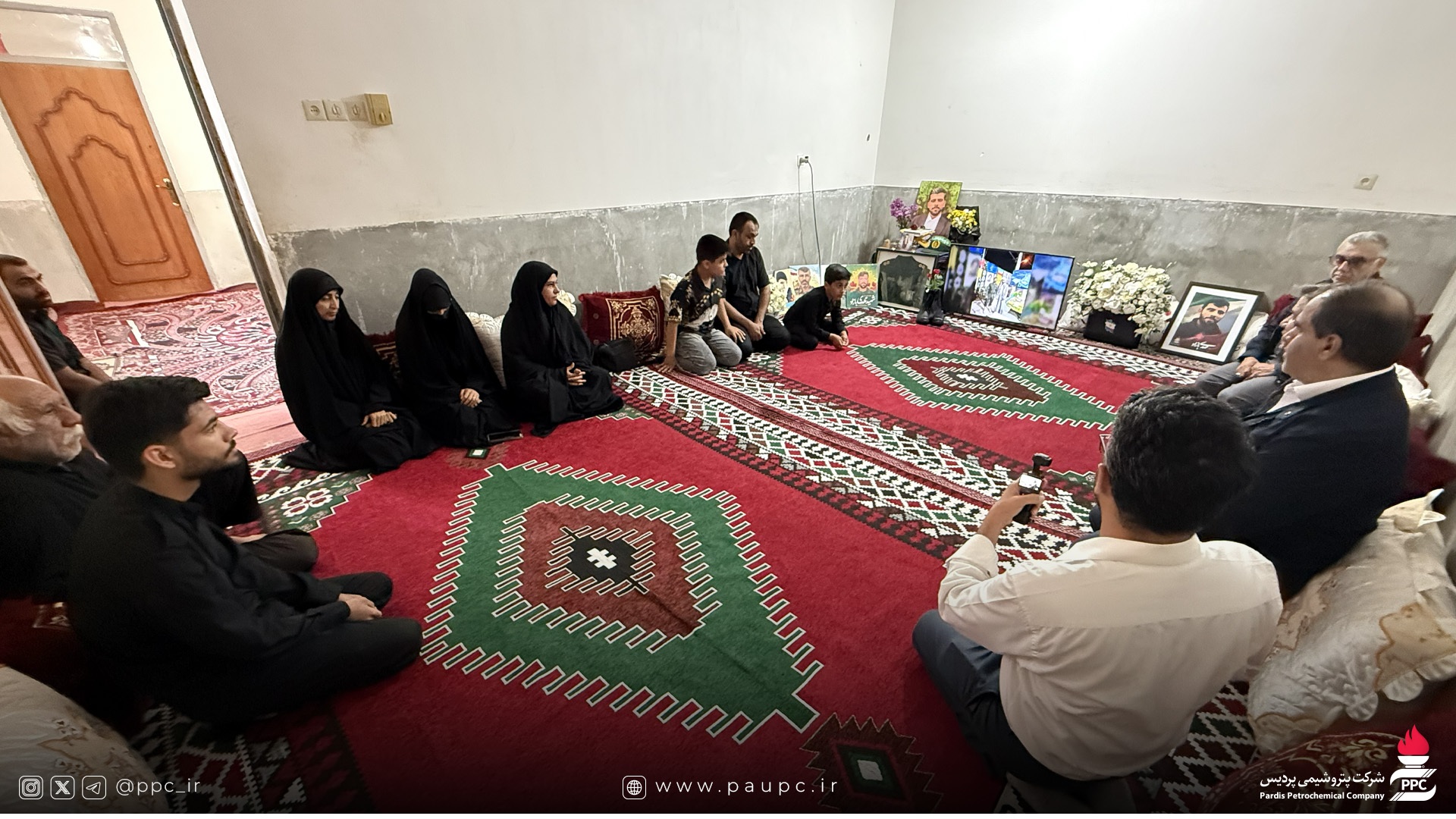 دیدار مدیرعامل پتروشیمی پردیس با خانواده شهدای جنگ رمضان در جم و سیراف