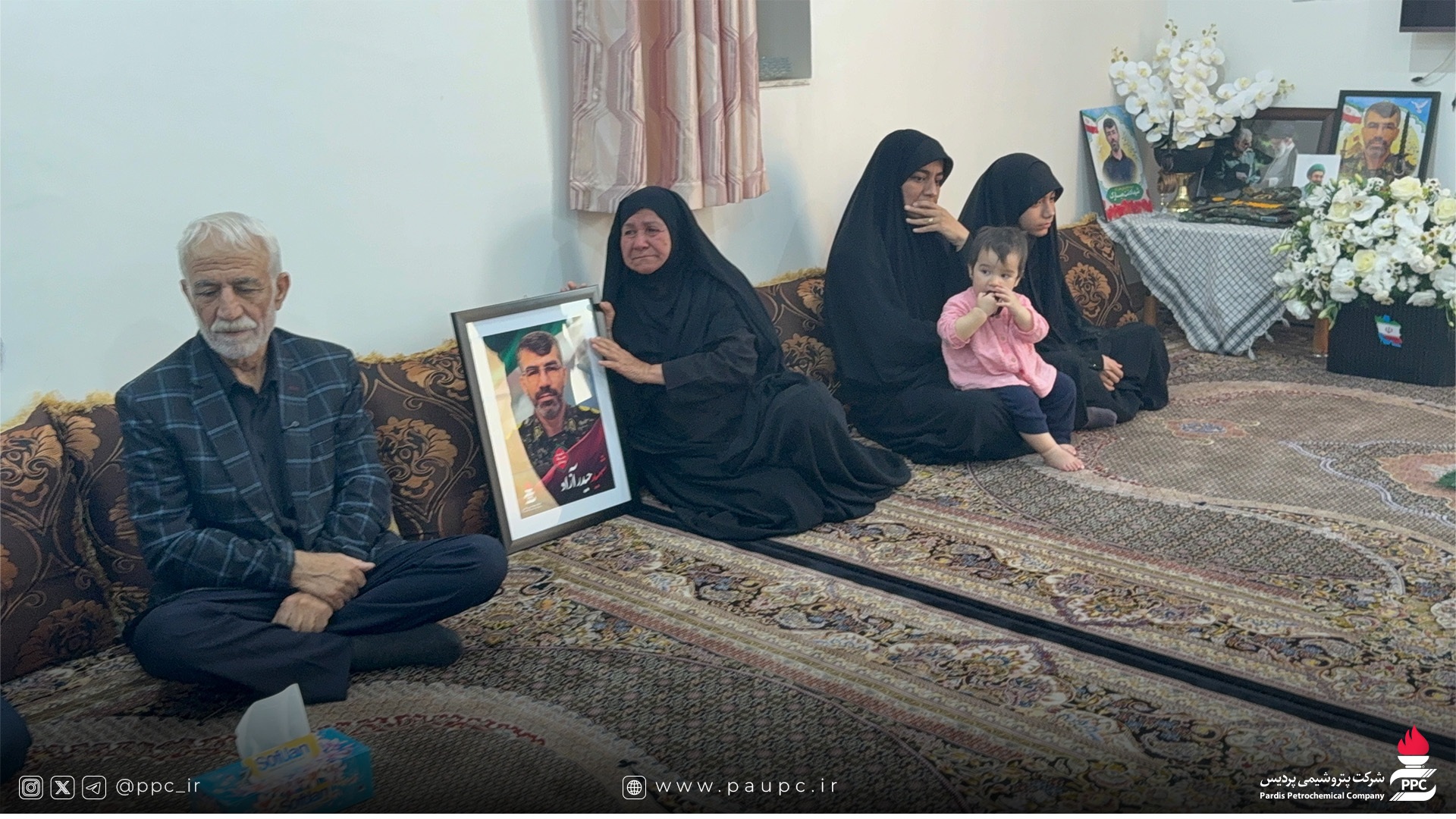 دیدار مدیرعامل پتروشیمی پردیس با خانواده شهدای جنگ رمضان در جم و سیراف