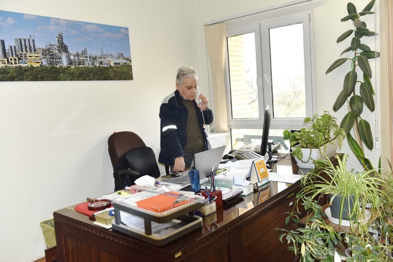 پشت صحنه‌ی قهرمانان تولید؛ همکاران ستاد، پشتیبان تولید در شرکت پتروشیمی تبریز